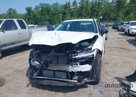 2024 Volvo Xc60 T8 Plus Dark Theme из США, поврежденный, VIN YV4H60DL6R1755096